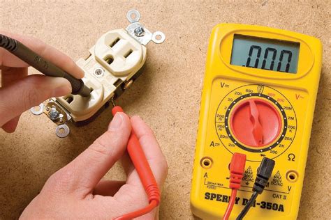 how to check outlet voltage